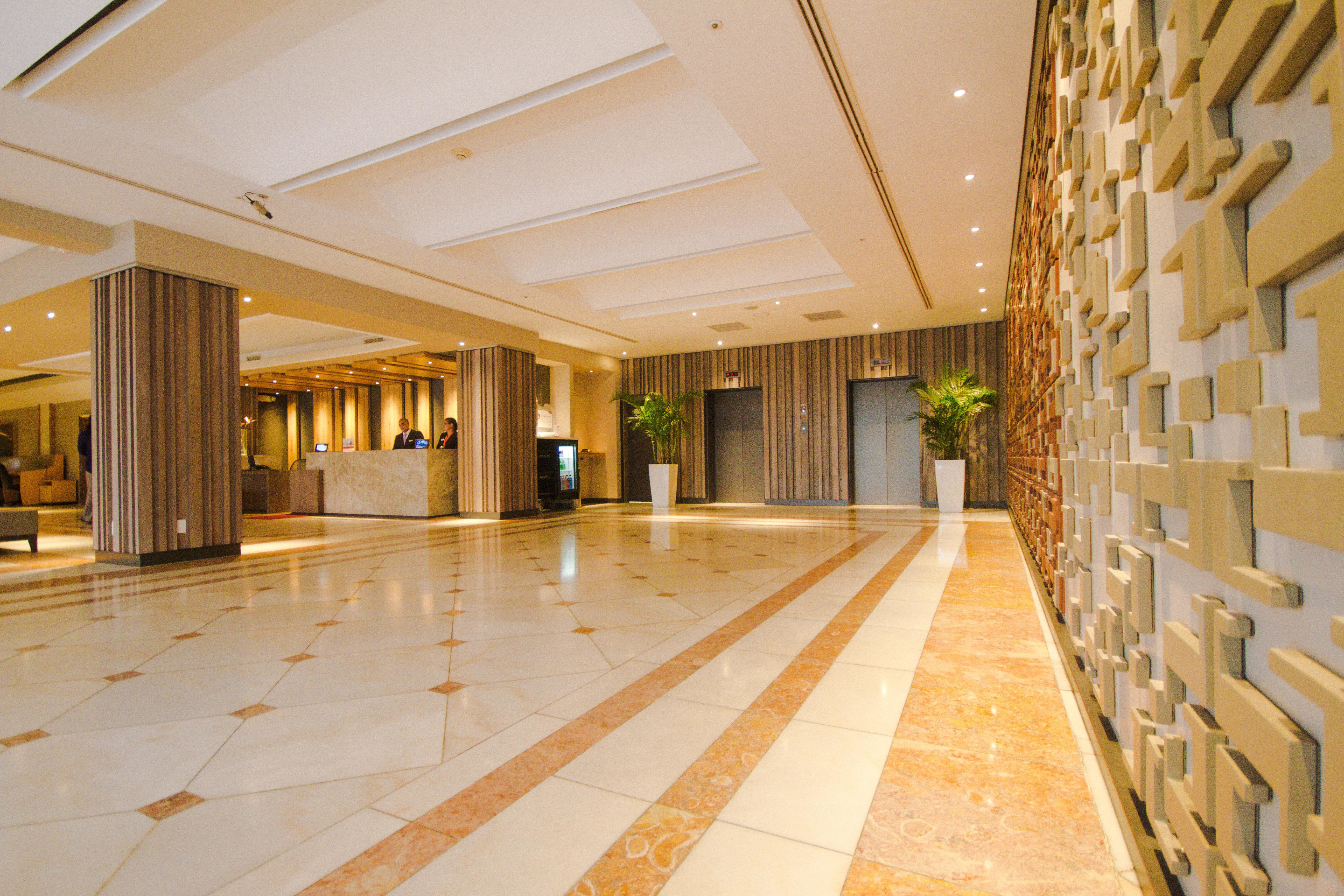 Hotel Crowne Plaza Managua By Ihg Esterno foto