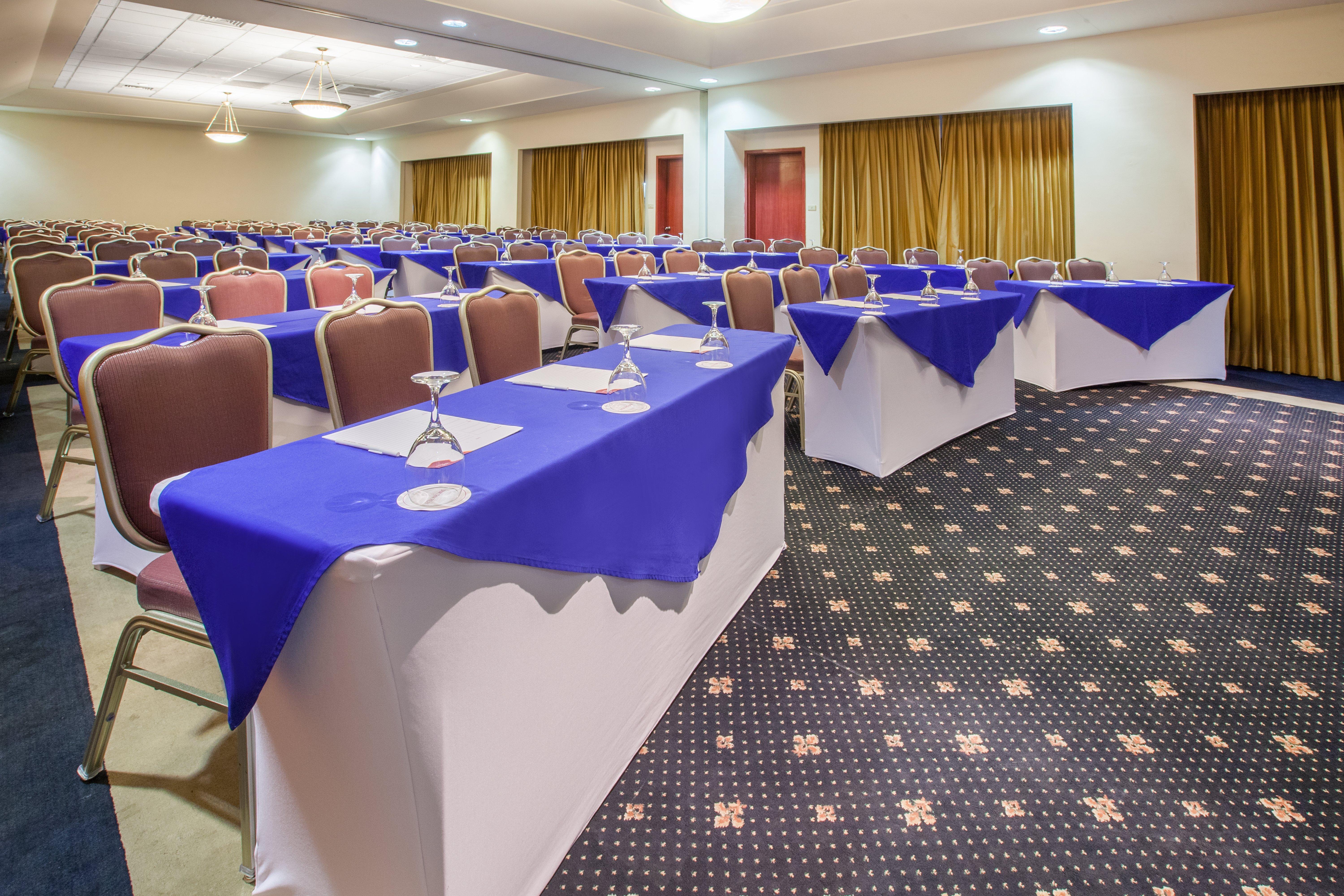 Hotel Crowne Plaza Managua By Ihg Esterno foto