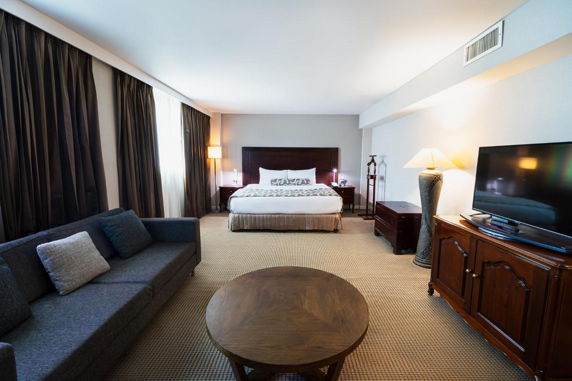 Hotel Crowne Plaza Managua By Ihg Esterno foto
