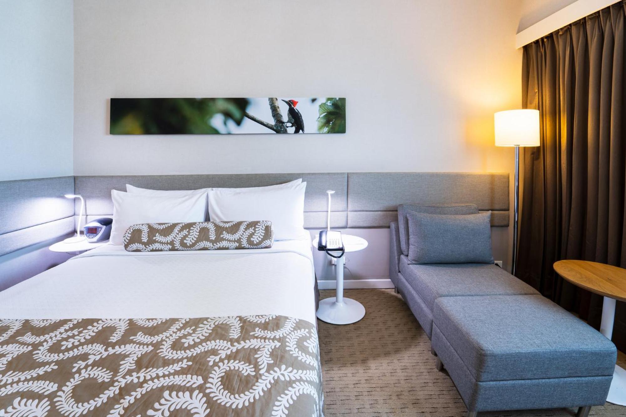 Hotel Crowne Plaza Managua By Ihg Esterno foto